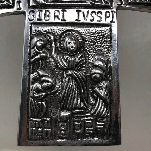 Vintage Pewter Cross Silver Tone Religious Decor - Picture 8 of 12